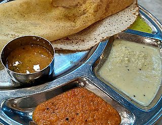 Masala Dosa at Saravana Bhavan - Suntec in Central Singapore