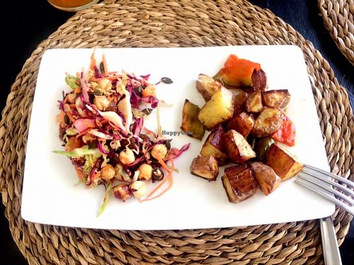 Two great dishes! Quinoa salad and potatas!  at Cositasricas in Ibiza