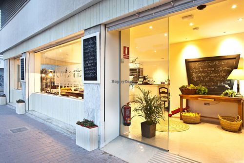 Front outside of our restaurant at Cositasricas in Ibiza