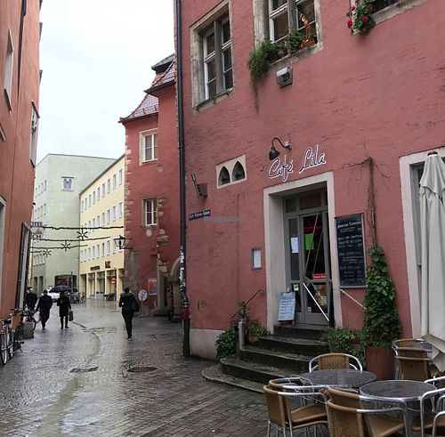 outside at Cafe Lila in Regensburg