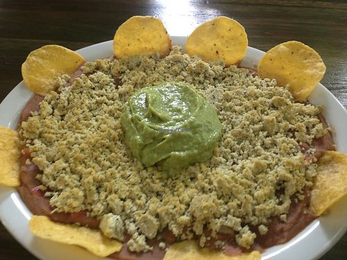 Vegan nachos at Lenteja Express - Laureles in Medellin