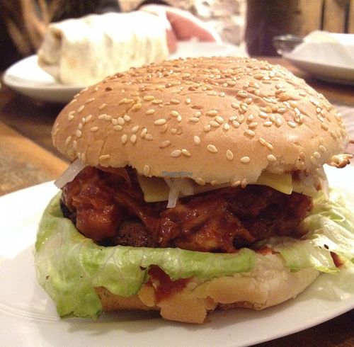 BBQ pulled jackfruit burger at Valladares in Berlin at Valladares in Berlin