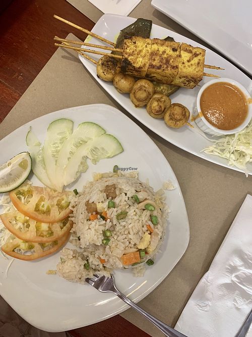 Fried rice and tofu veggie skewers at Thai Basil in Boracay