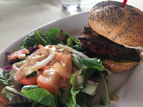 Chili Burger at Quickie Too in Tacoma