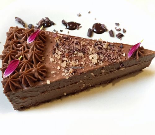 Delicious!! Raw vegan chocolate cake at Mantra Raw in Milan