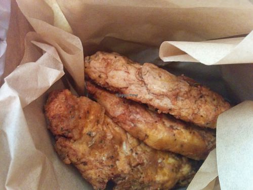 Very tasty spicy fried chicken tenders at Veggie Grill in Walnut Creek