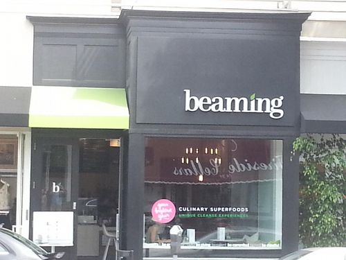 outside at Discovery Bar by Earthbar - Pop-Up in Santa Monica