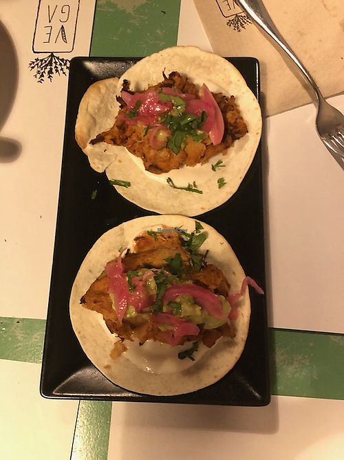 Jackfruit Tacos at VEGA - Luna in Madrid