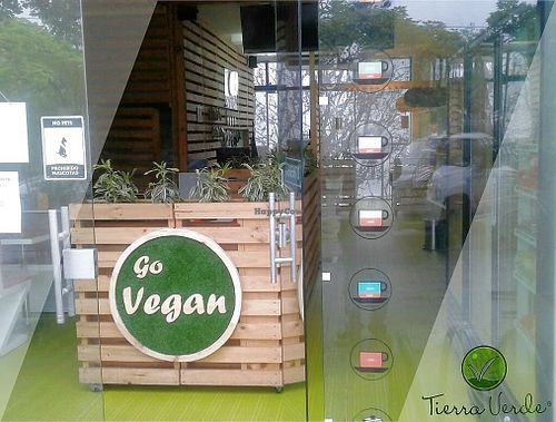 Tienda y restaurante Vegano at Tierra Verde - Sede Sur Capri in Cali
