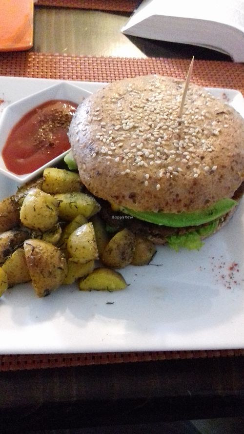Vegana hamburguesa  at Rushi Comida Sana in Manizales