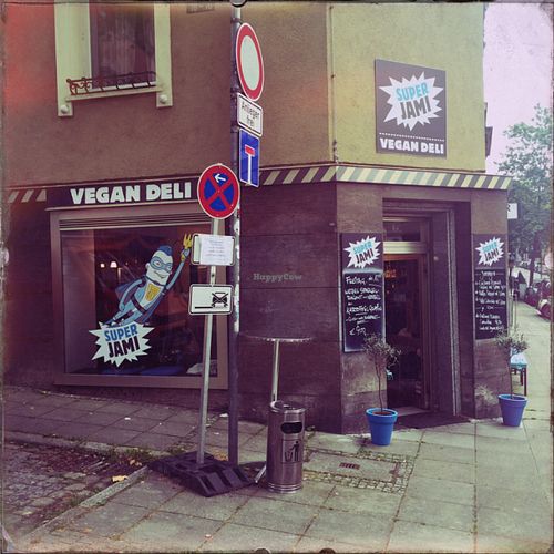 Super Jami from outside at Super Jami Kitchen in Stuttgart