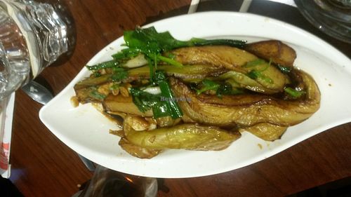 Aubergine in garlic sauce at Chop Chop in Edinburgh