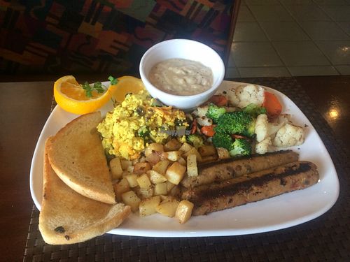 Vegan breakfast platter with gravy at Violette's Vegan Organic Cafe and Juice Bar in Las Vegas
