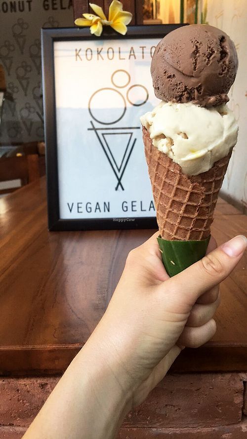 flavours: raw cacao & anahata at Kokolato in Ubud