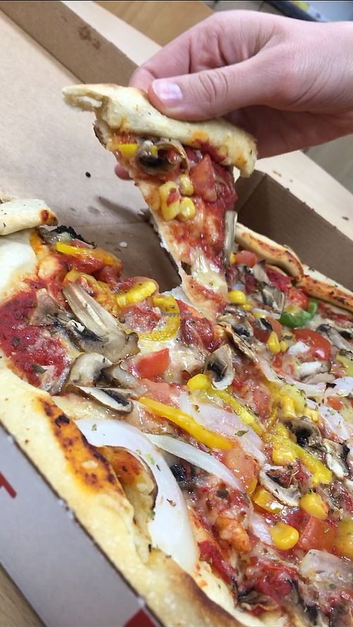 The vegetarian pizza with vegan cheese at The Gregson in Lancaster