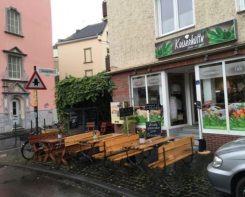 outside at Kaiserhuettn in Bonn