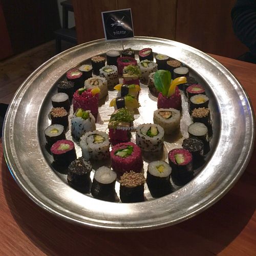 set for 2 at Pirata in Vienna