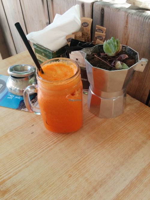 Fresh cold juice on a hot day at Claro in Formentera