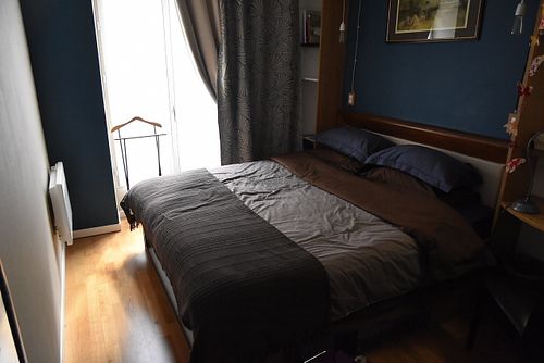 Room cafe (with private bathroom) at Chambres de la Grande Porte in Paris