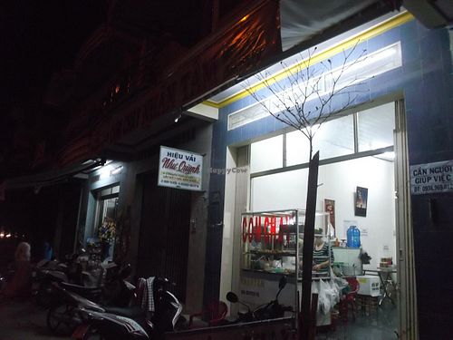 The restaurant at night at Nhan Tam in Phan Rang
