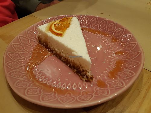 Dessert / Coconut lemon pie at Punto Vegano in Madrid