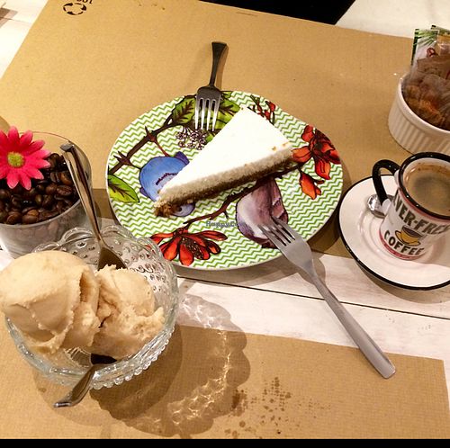 desserts  at Punto Vegano in Madrid