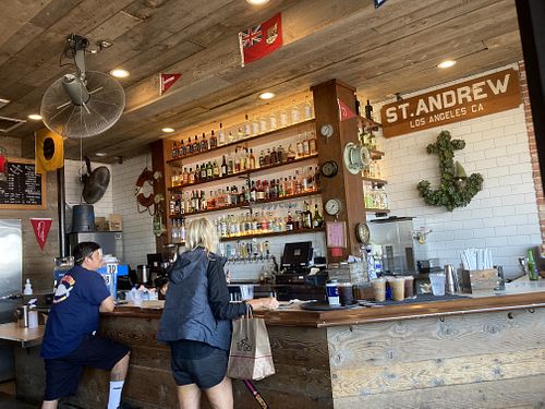 Bar  at Dory Deli in Newport Beach