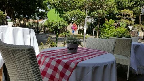 weekend breakfest, great weather at Tavola in Herzliya