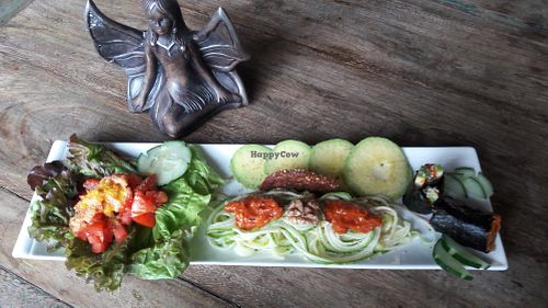 Vegan fresh entree salad  at Puerta de Jade in Alajuela