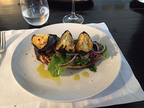 vegan pizza with burnt oranges at Garzon Restaurant in Garzon