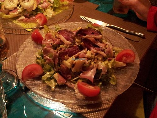 Some of the plates photographed here might contain meat products, I photographed other tables' meals to give an idea for your (still) meat loving friends... at Le Bourgeon in Montpellier