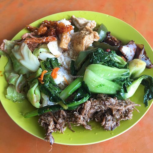 Buffet overload at Tian Tian Vegetarian in Taiping