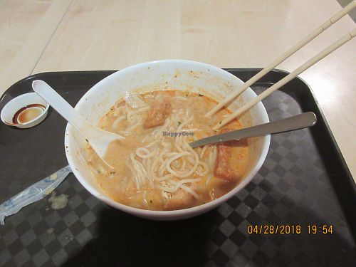 Laksa at Five Insights Hall 五观食堂 in Central Singapore