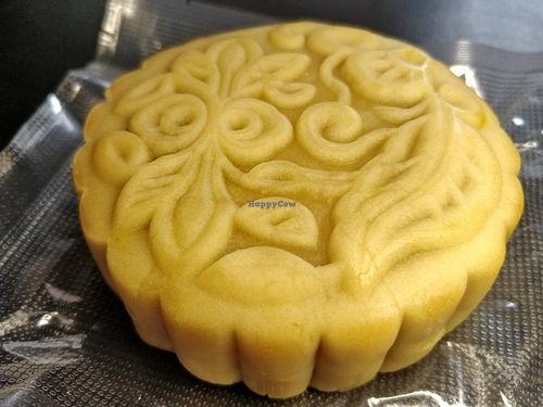 Yuzu apricot mooncake - vegan and less sugar at nomVnom Bistro - Clarke Quay in Central Singapore