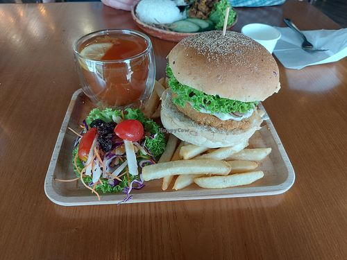 Lion's set - Lion's Mane truffle burger, chips, salad and lemon passion fruit tea at nomVnom Bistro - Clarke Quay in Central Singapore