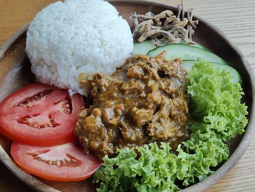 Toon Rendang Rice at nomVnom Bistro - Clarke Quay in Central Singapore