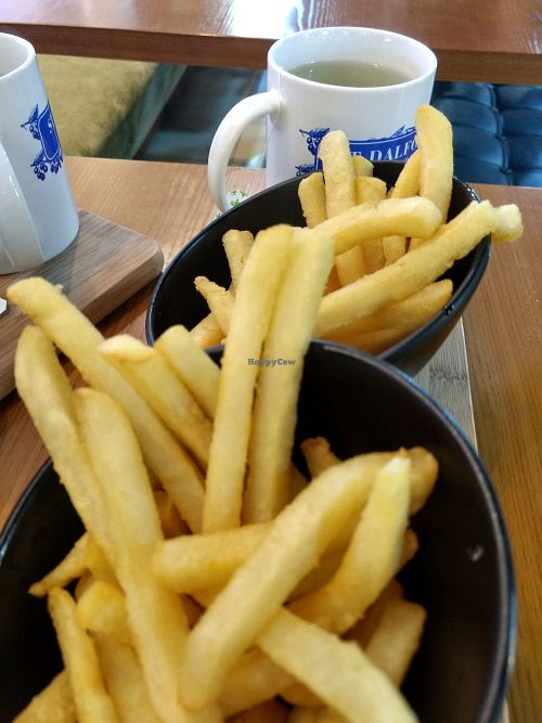 Fries at nomVnom Bistro - Clarke Quay in Central Singapore