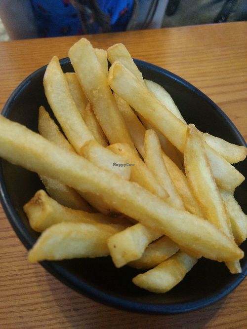 Chips at nomVnom Bistro - Clarke Quay in Central Singapore