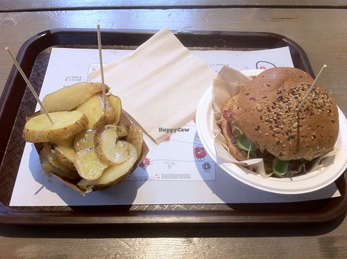 Vegan Burger with Potatoes at Veg & Veg in Florence