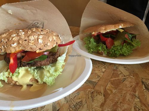 great burgers at Mango Vegan Street Food - Bracka in Warsaw