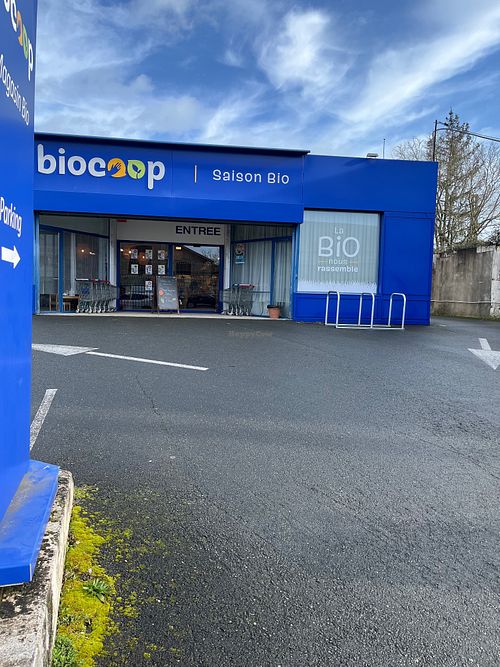  at Biocoop Saison Bio in Libourne