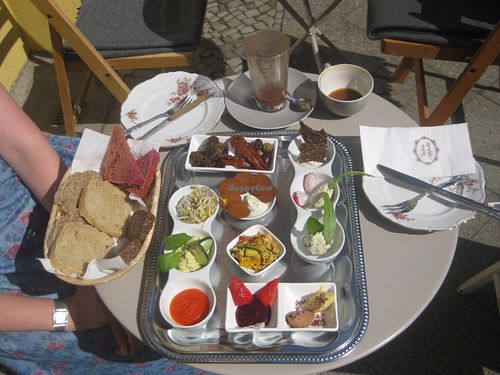 Breakfast with bread basket at Die Leckereienfabrik in Berlin