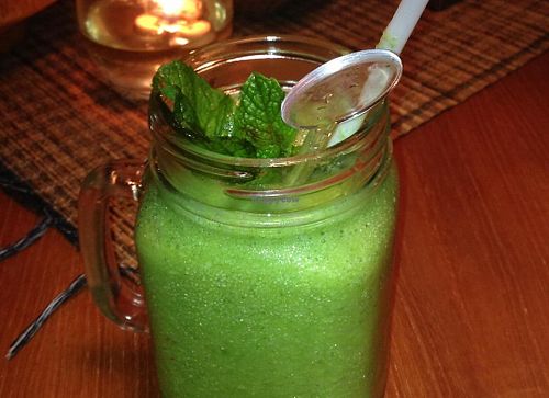 Green detox at AA Juicery Cafe in Ubud