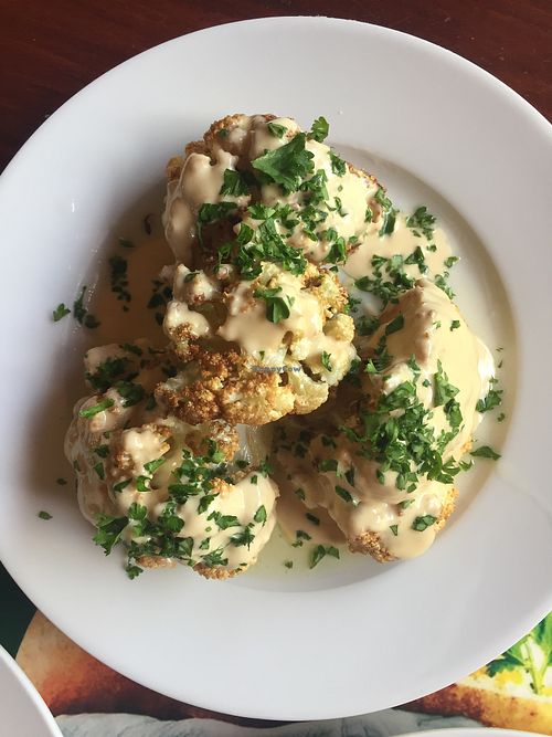 Roasted cauliflower at Pita Pita in El Pizzaiole in Granada