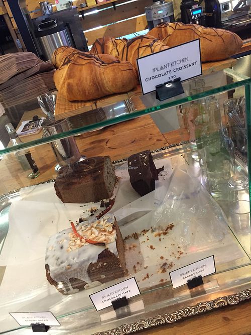 Cakes at Lost Weekend in Munich