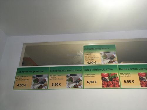 options at Efsane Cig Kofte in Munich