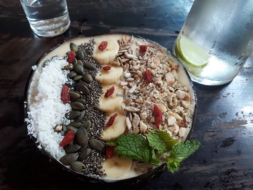 Tropical Smoothie Bowl at Karma Kafe in Koh Phangan