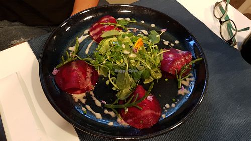 Raw cheese-beetroot raviolis at Lupin Restaurante Vegetariano in Porto