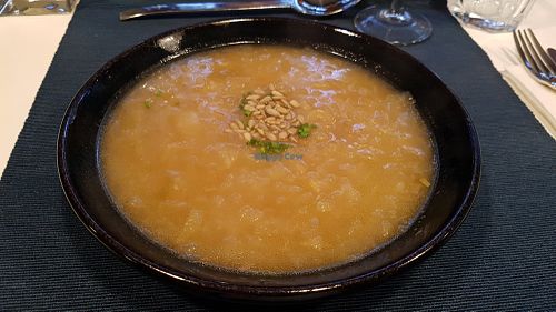 Onion soup at Lupin Restaurante Vegetariano in Porto