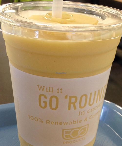 Almond milk vegan mango smoothie at BOWL'D in Arlington